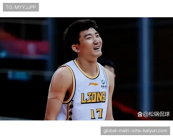 孙铭徽传球掌控战局 广厦后卫从容应对新规挑战